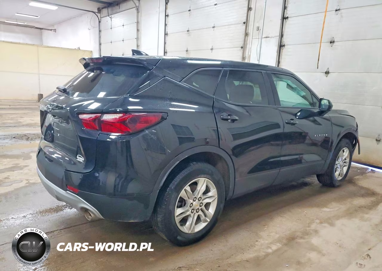 2021 Chevrolet Blazer 2Lt VIN:3GNKBCRS9MS570903 - 3