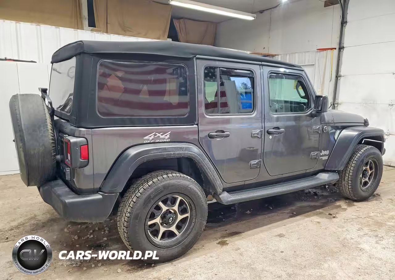 2018 Jeep Wrangler Unlimited Sport VIN:1C4HJXDG3JW274453 - 3