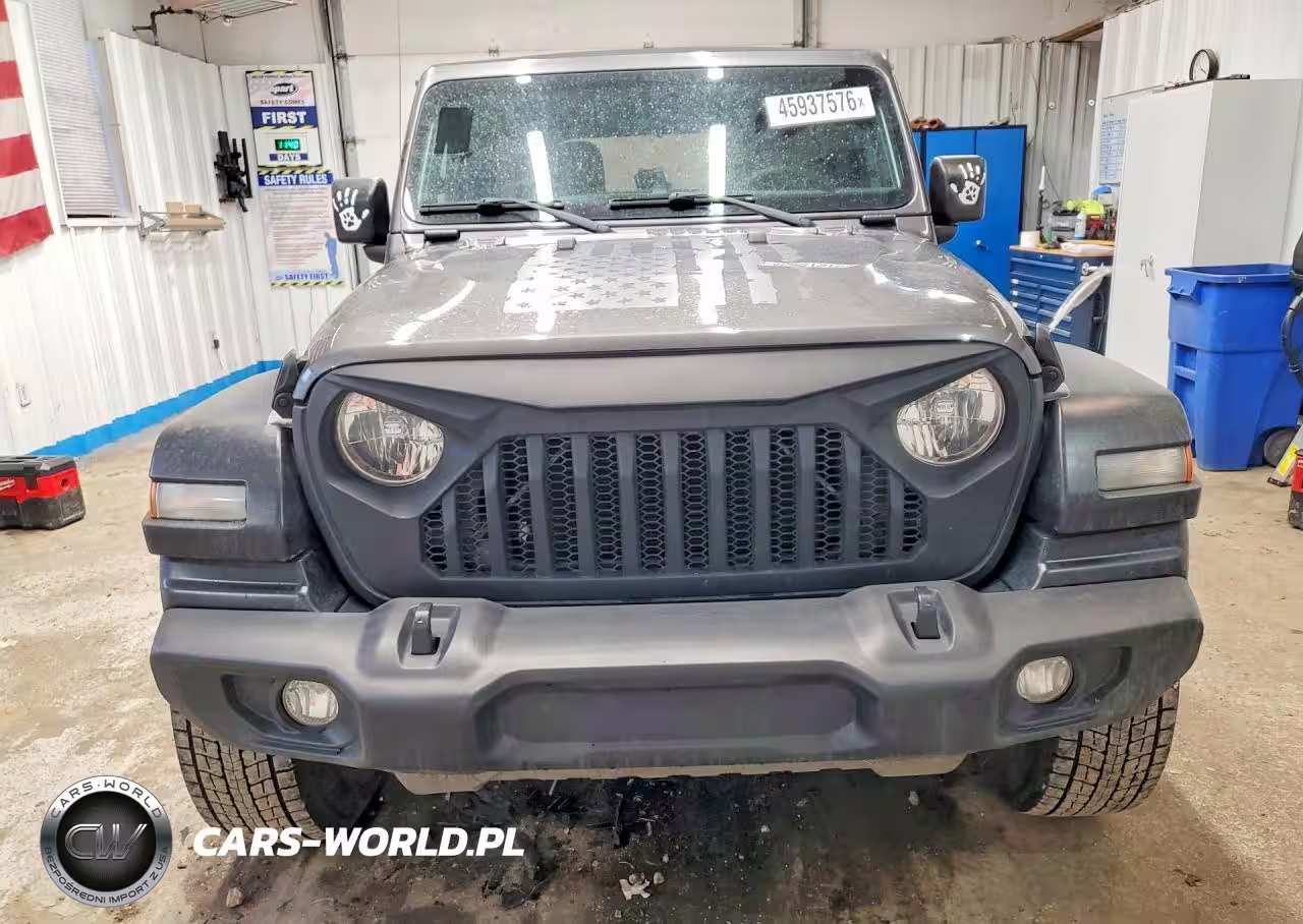 2018 Jeep Wrangler Unlimited Sport VIN:1C4HJXDG3JW274453 - 5