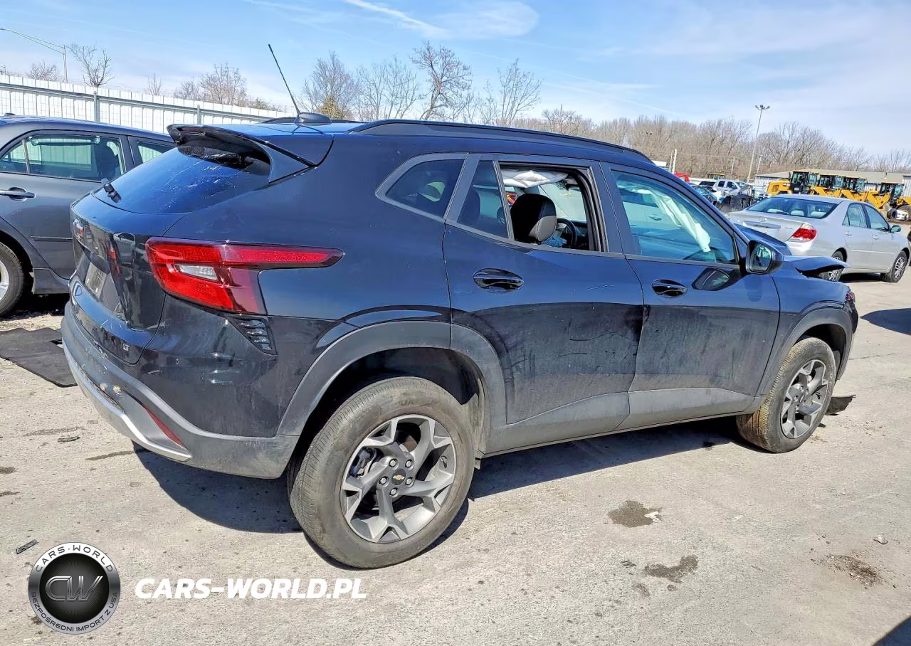 2025 Chevrolet Trax 1Lt VIN:KL77LHEP2SC096724 - 3