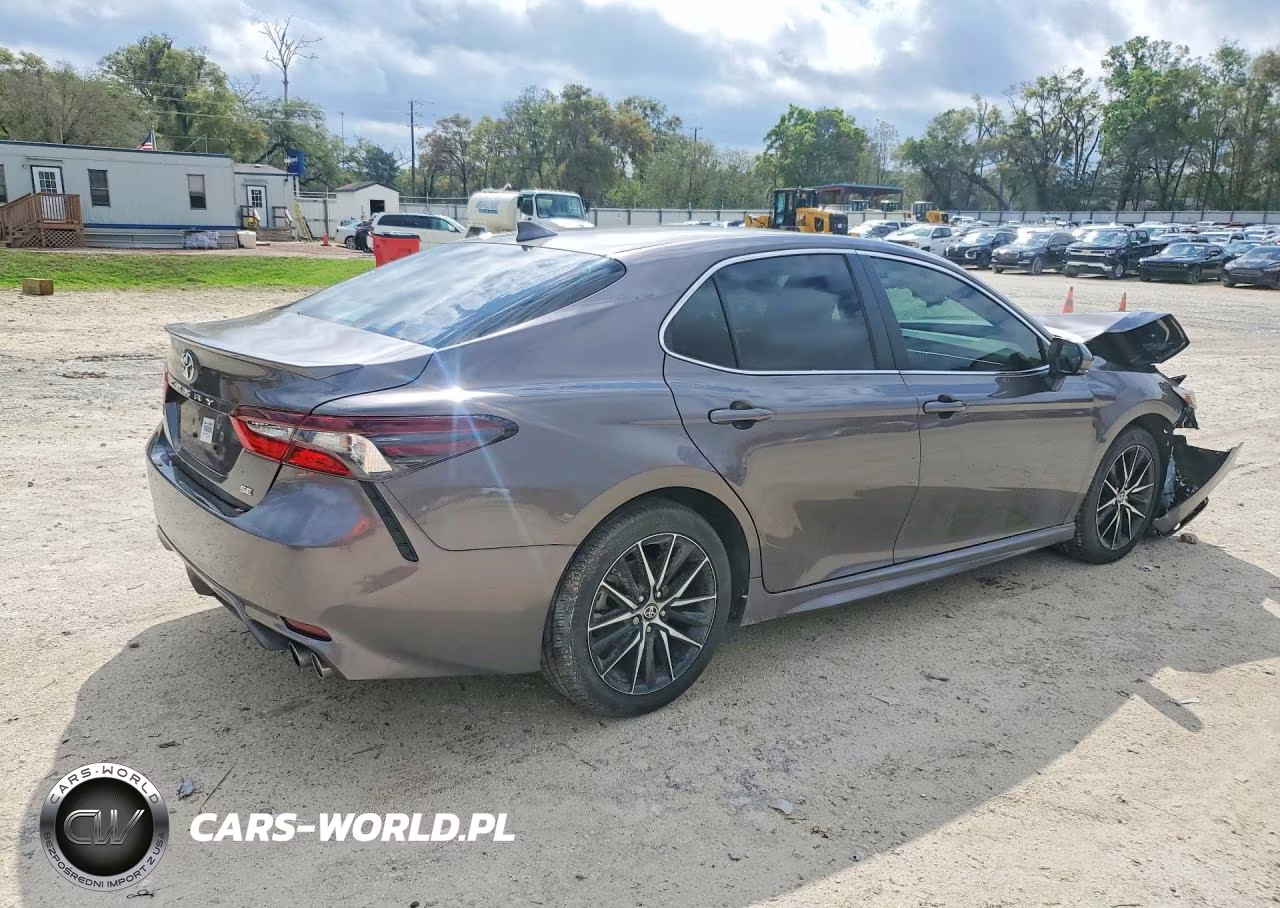 2024 Toyota Camry Se VIN:4T1T11AK6RU901715 - 3