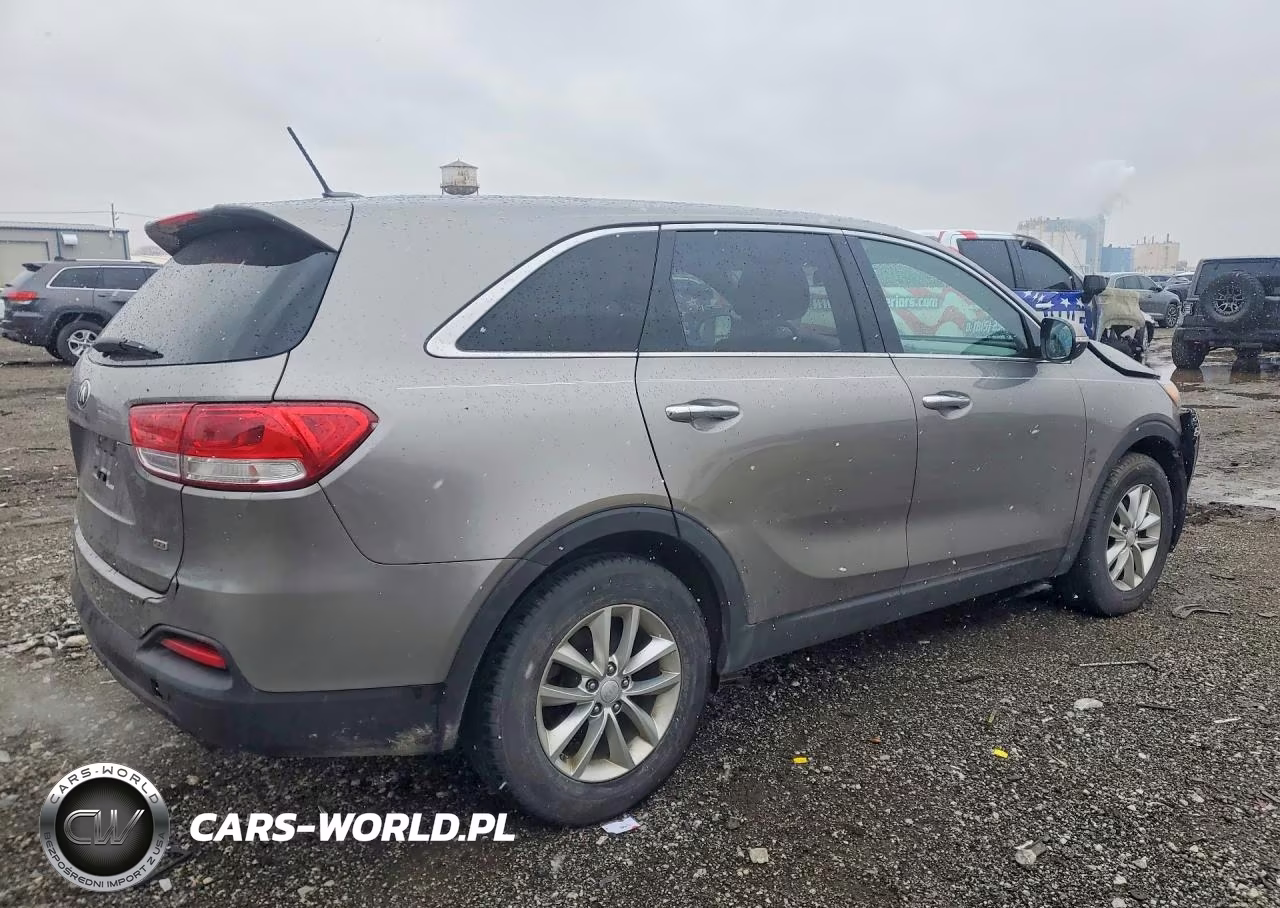 2016 Kia Sorento L VIN:5XYPG4A34GG144925 - 3