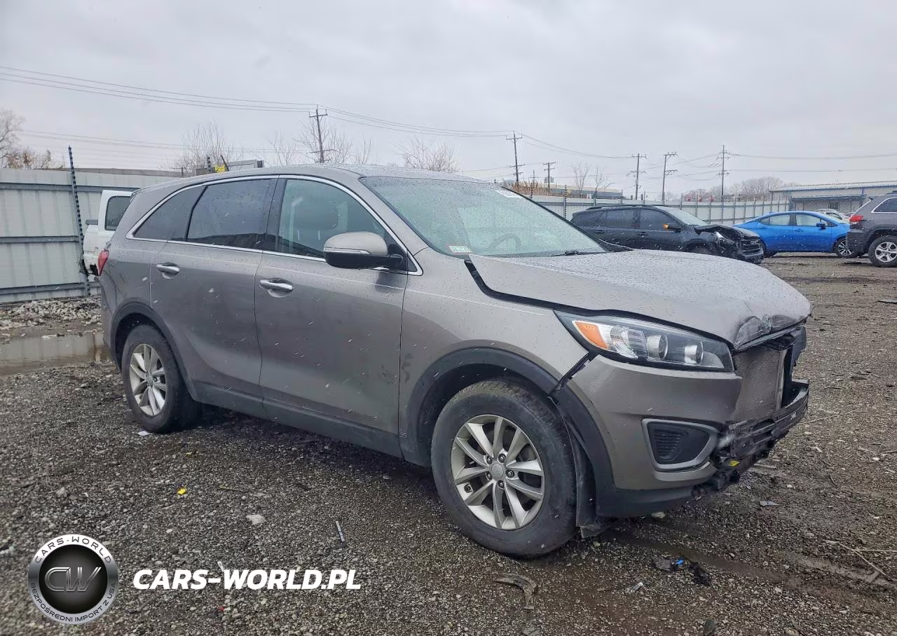 2016 Kia Sorento L VIN:5XYPG4A34GG144925 - 4