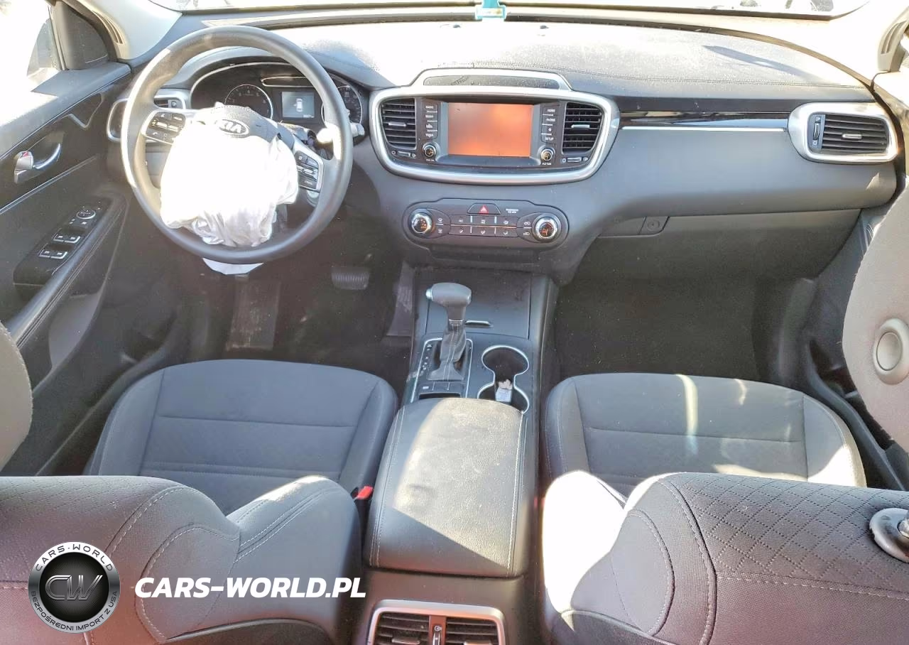 2019 Kia Sorento Lx VIN:5XYPG4A34KG558974 - 8