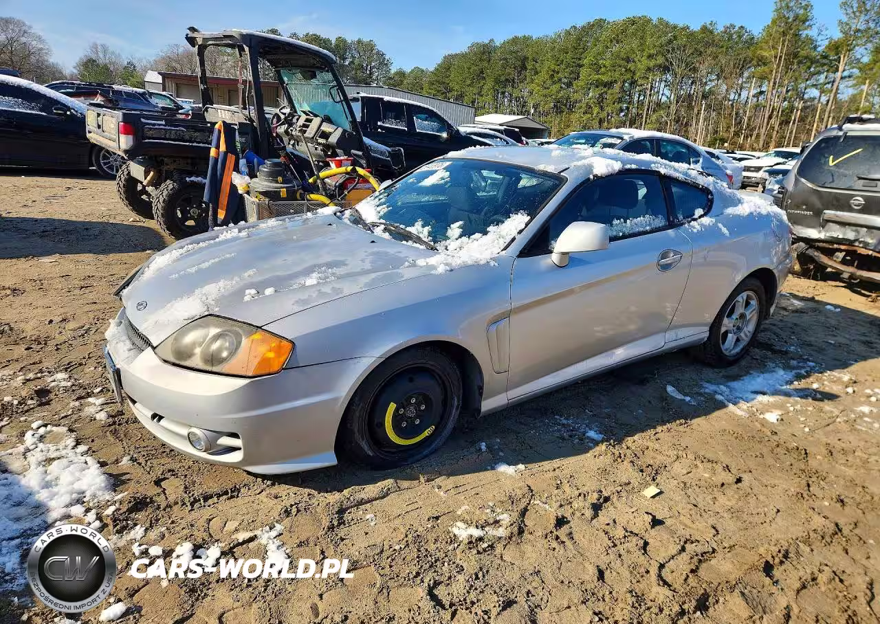 2004 Hyundai Tiburon Base