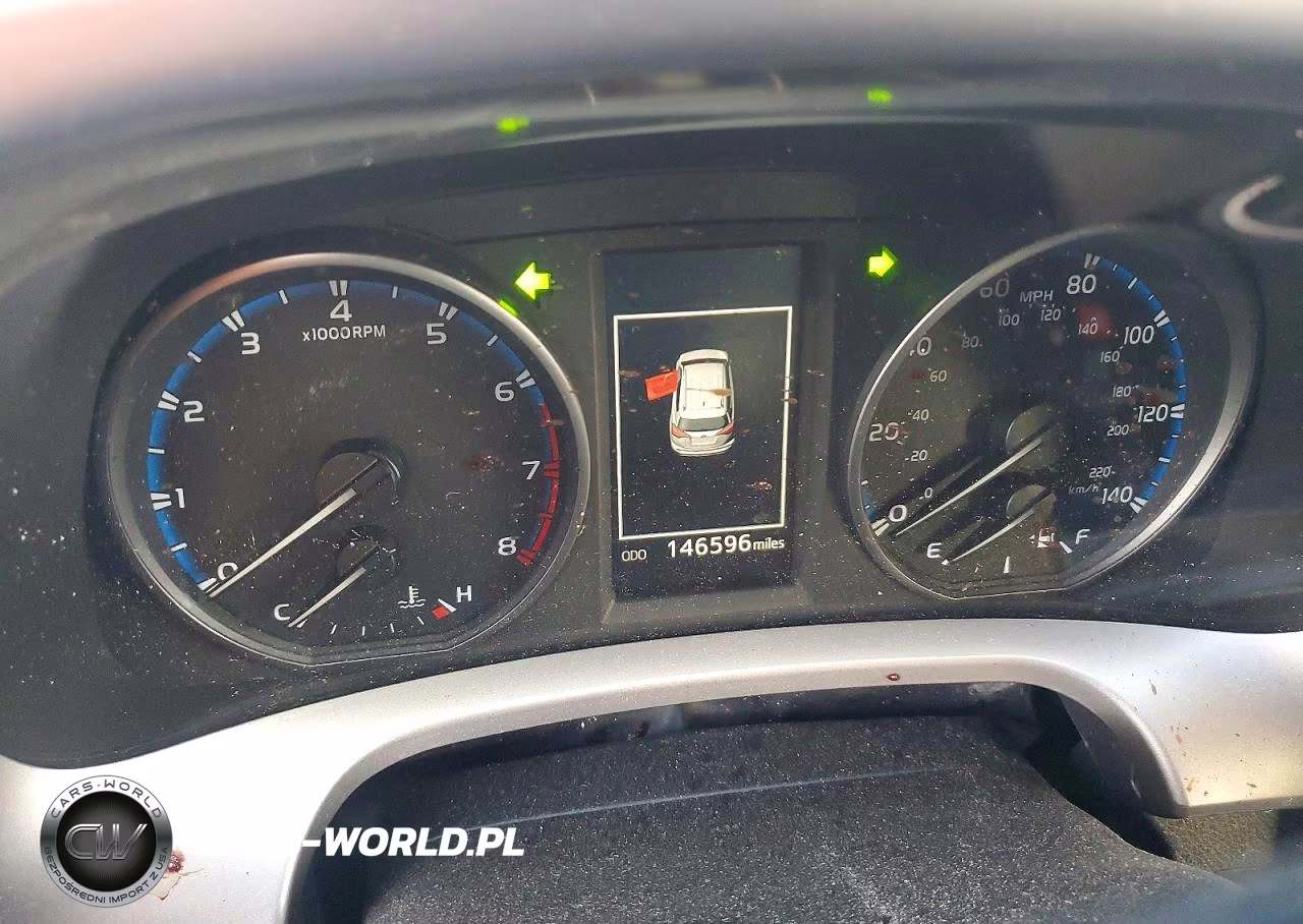2017 Toyota Rav4 Xle VIN:JTMWFREVXHD095219 - 9