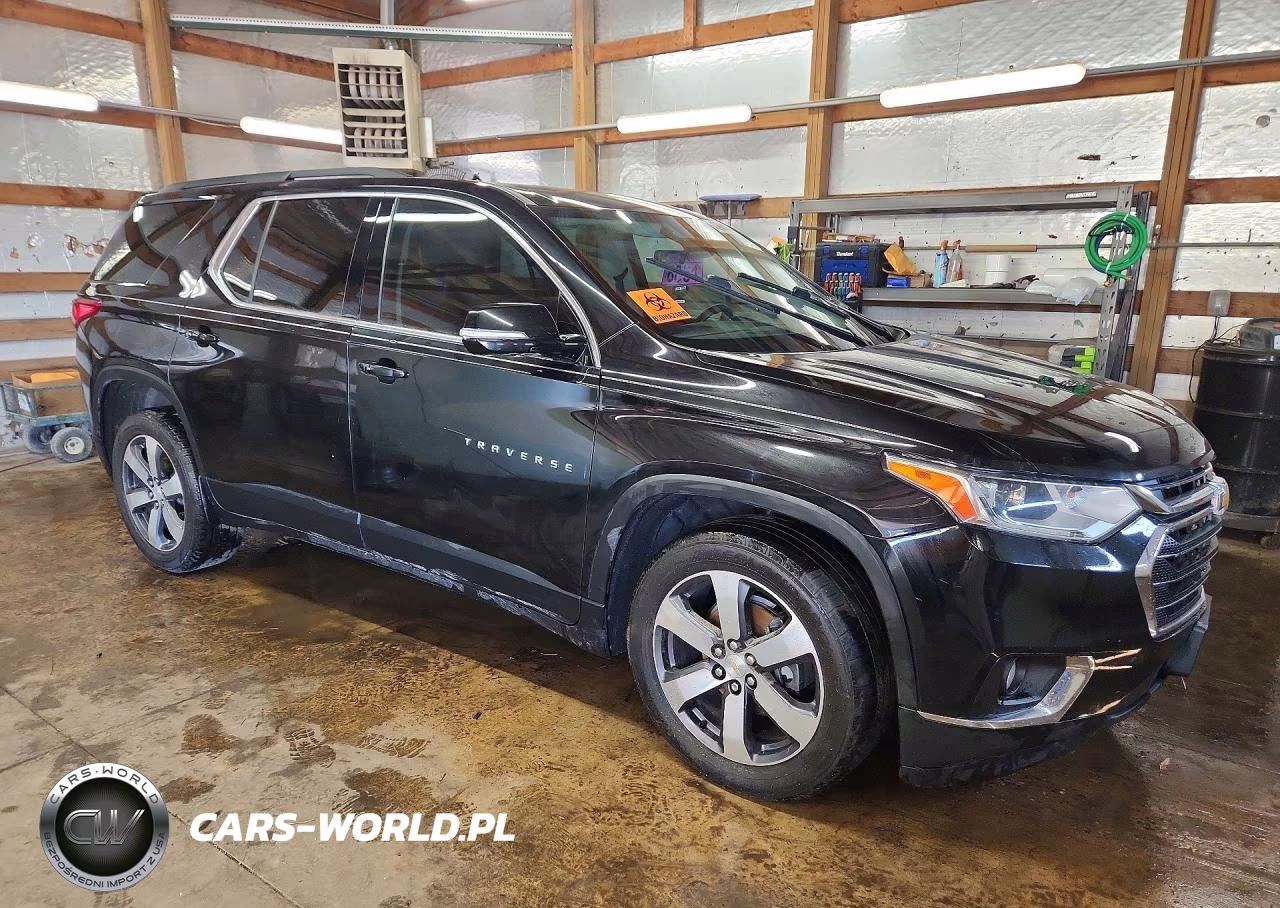 2019 Chevrolet Traverse Lt VIN:1GNERHKWXKJ127886 - 4