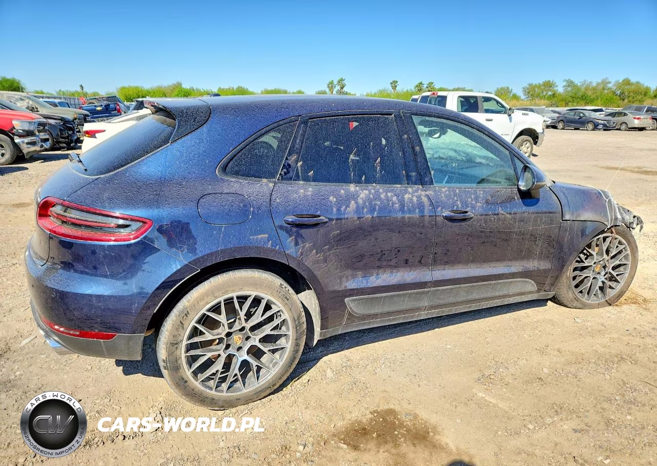 2018 Porsche Macan VIN:WP1AA2A57JLB20318 - 3