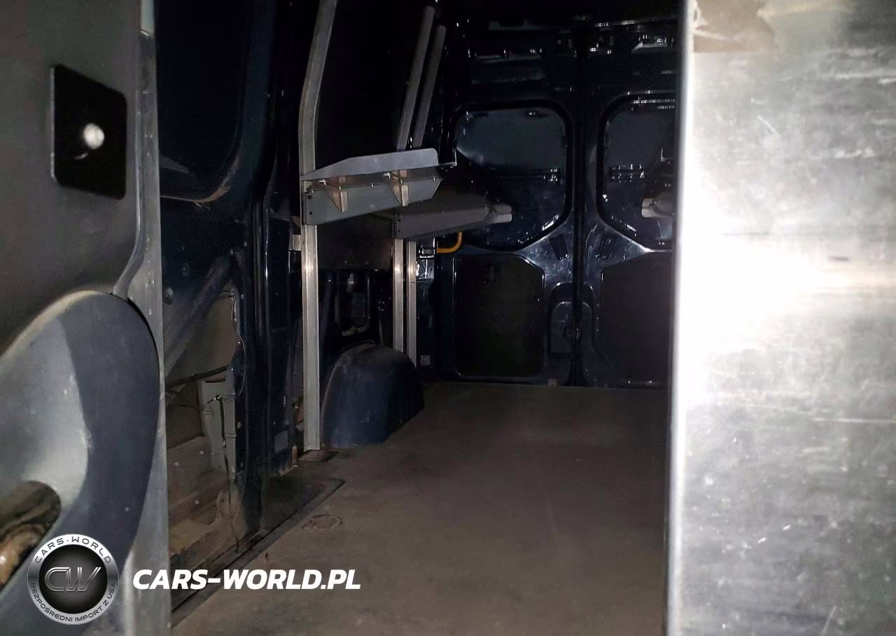 2019 Mercedes Benz Sprinter 2500 VIN:WD4PF0CD7KP101368 - 10