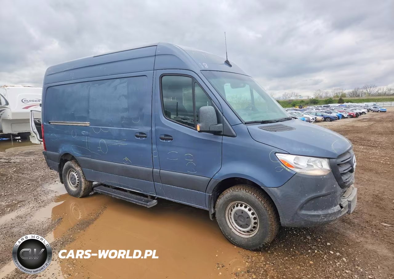 2019 Mercedes Benz Sprinter 2500 VIN:WD4PF0CD7KP101368 - 4