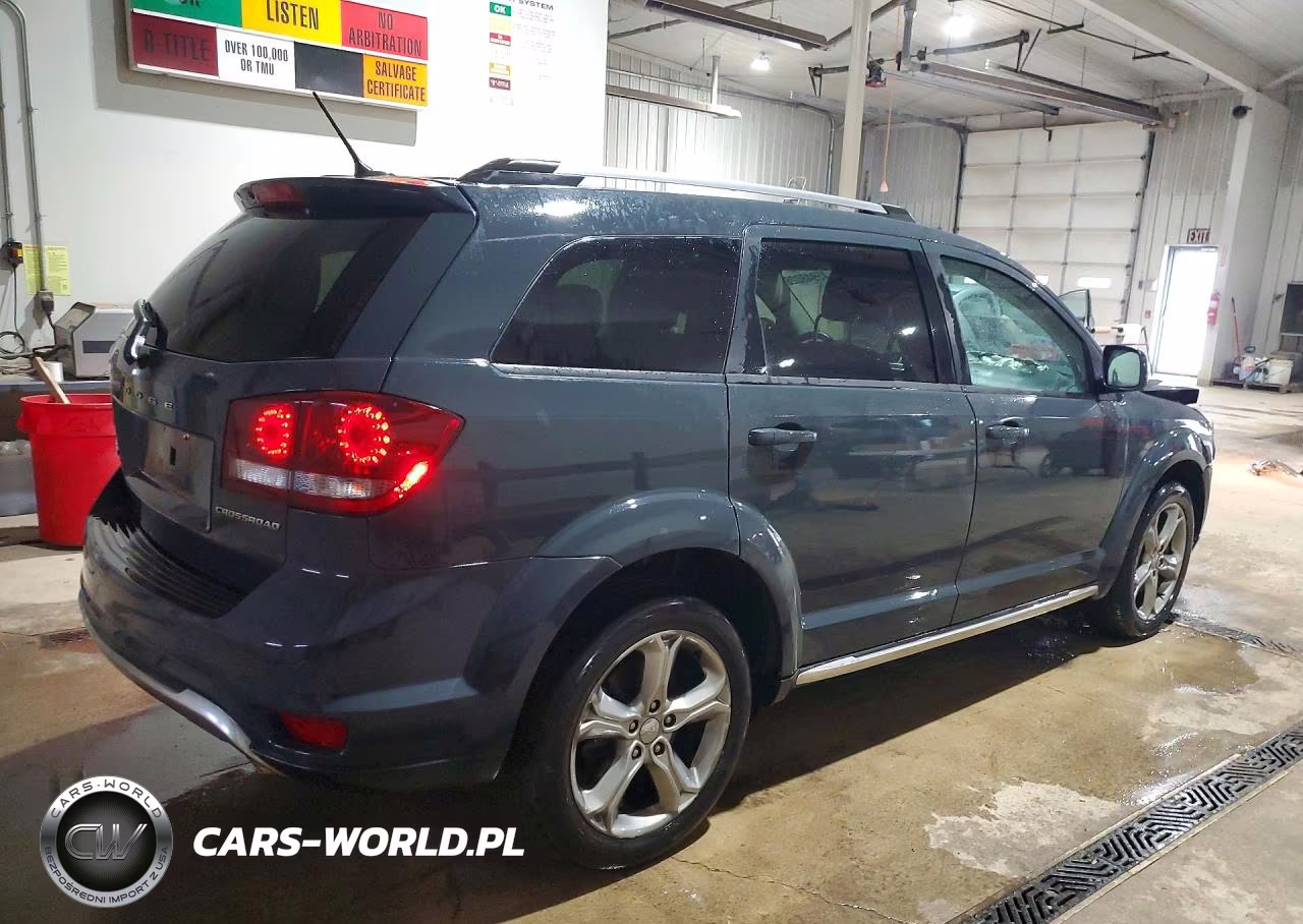 2017 Dodge Journey Crossroad VIN:3C4PDDGG4HT579666 - 3