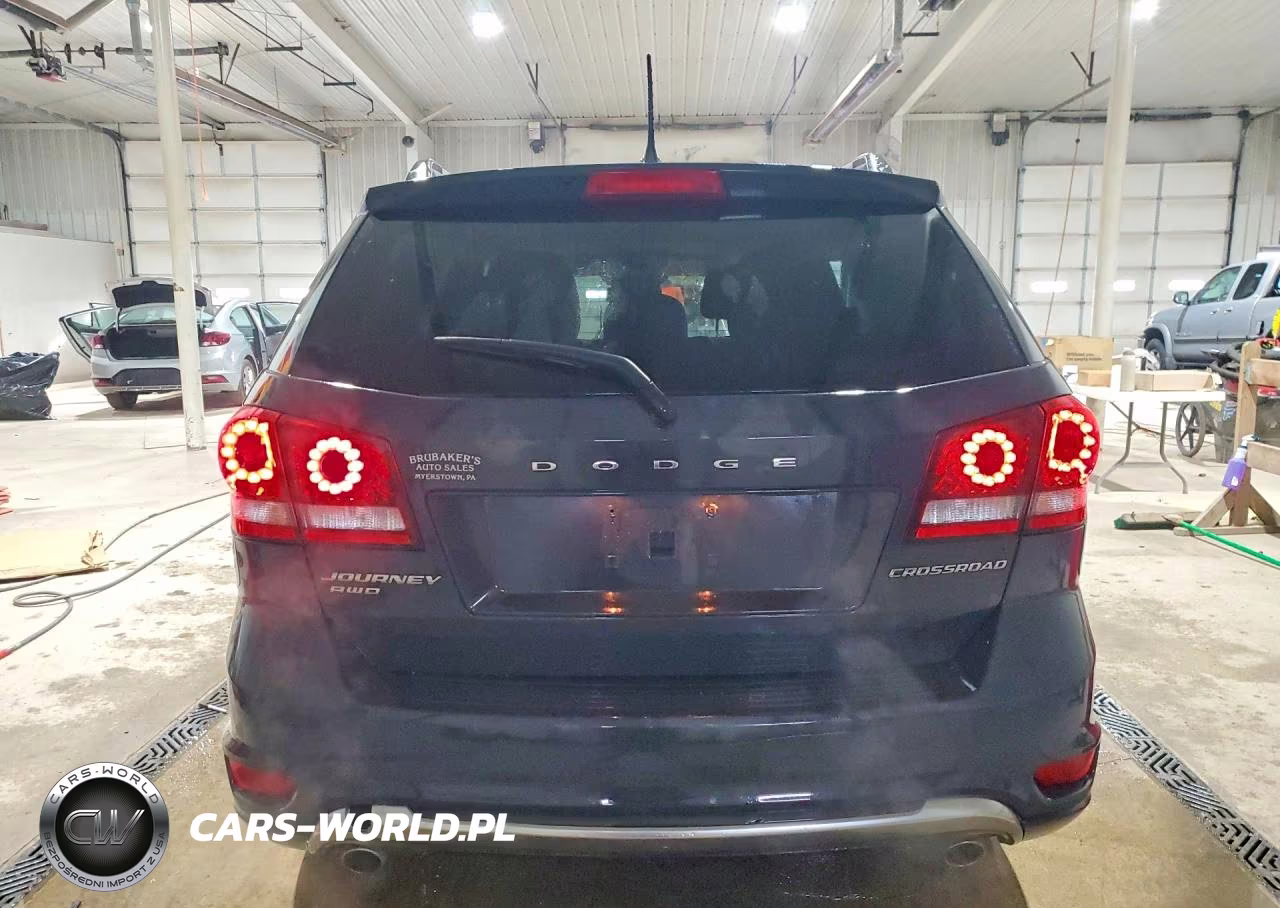 2017 Dodge Journey Crossroad VIN:3C4PDDGG4HT579666 - 6