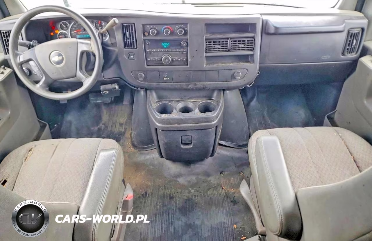 2008 Chevrolet Express G2500 Delivery Van VIN:1GCGG25CX81172549 - 8