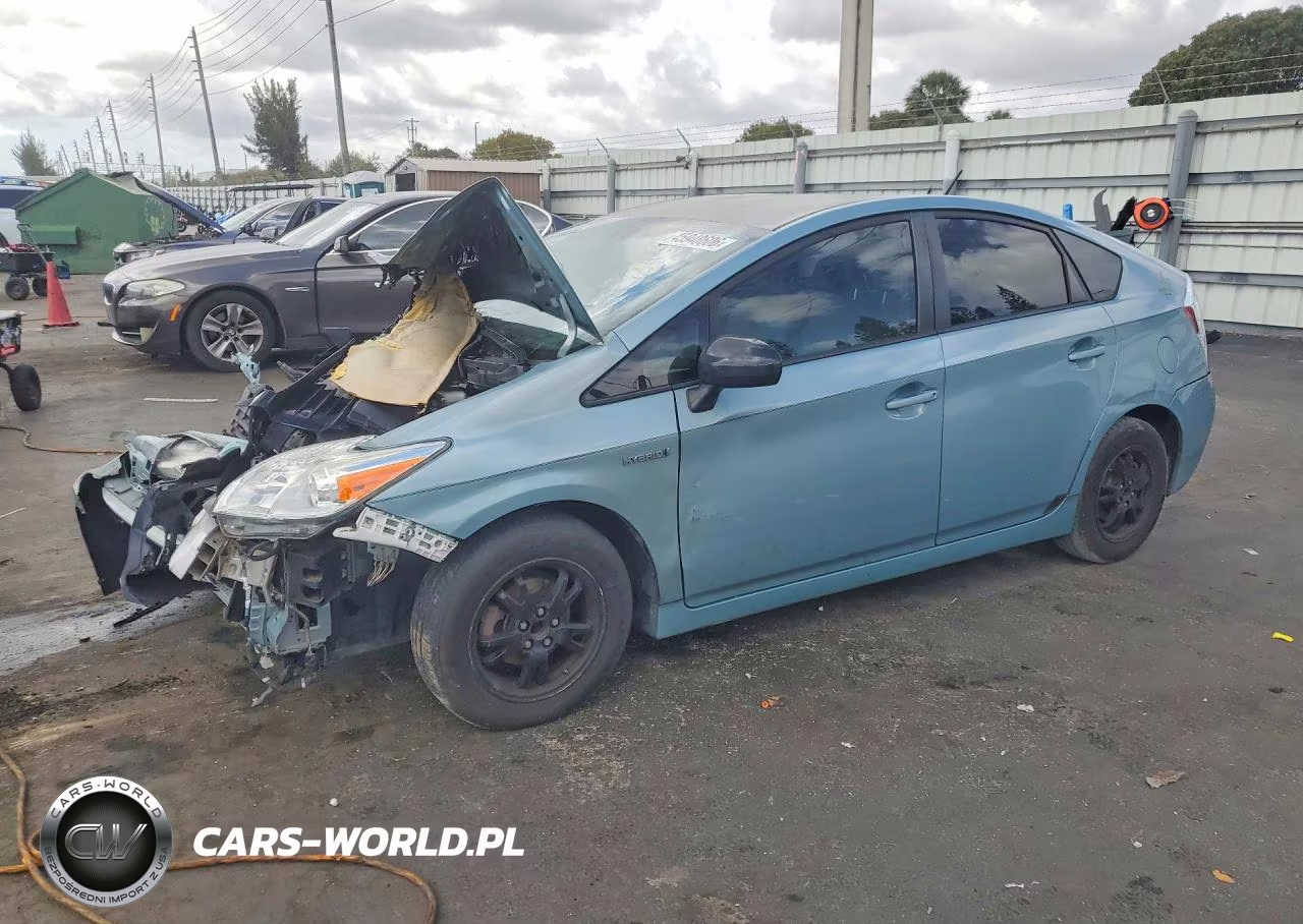 2014 Toyota Prius Four VIN:JTDKN3DU4E1785598 - 1