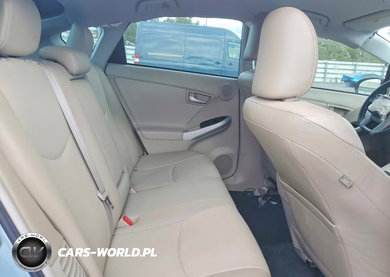 2014 Toyota Prius Four VIN:JTDKN3DU4E1785598 - 10