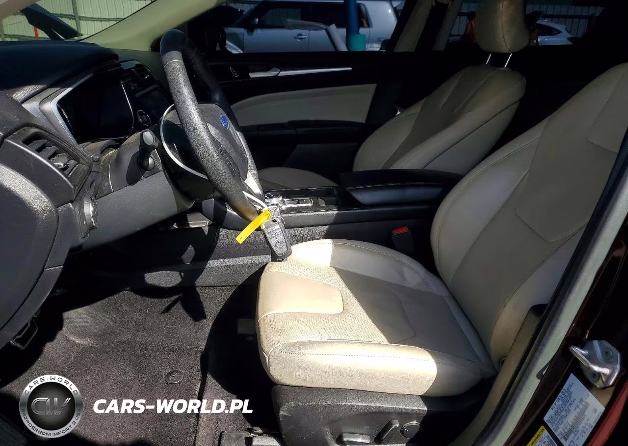 2017 Ford Fusion Titanium VIN:3FA6P0K94HR206876 - 7