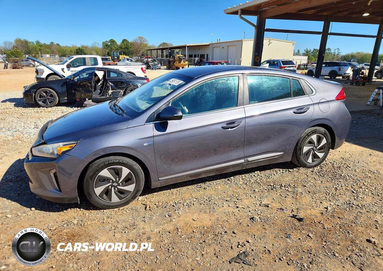 2017 Hyundai Ioniq Hybrid Sel