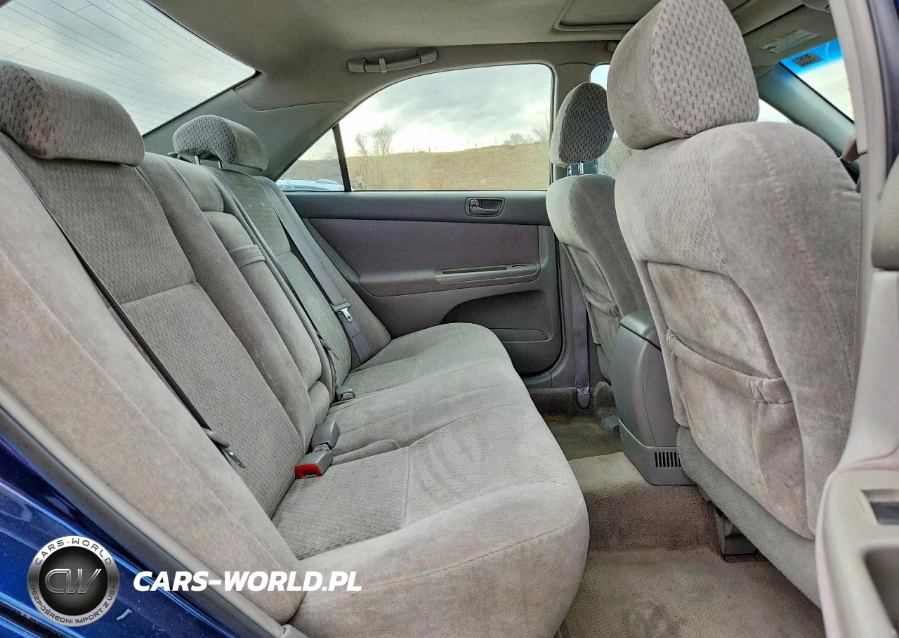 2004 Toyota Camry Le VIN:4T1BE32K34U354177 - 10