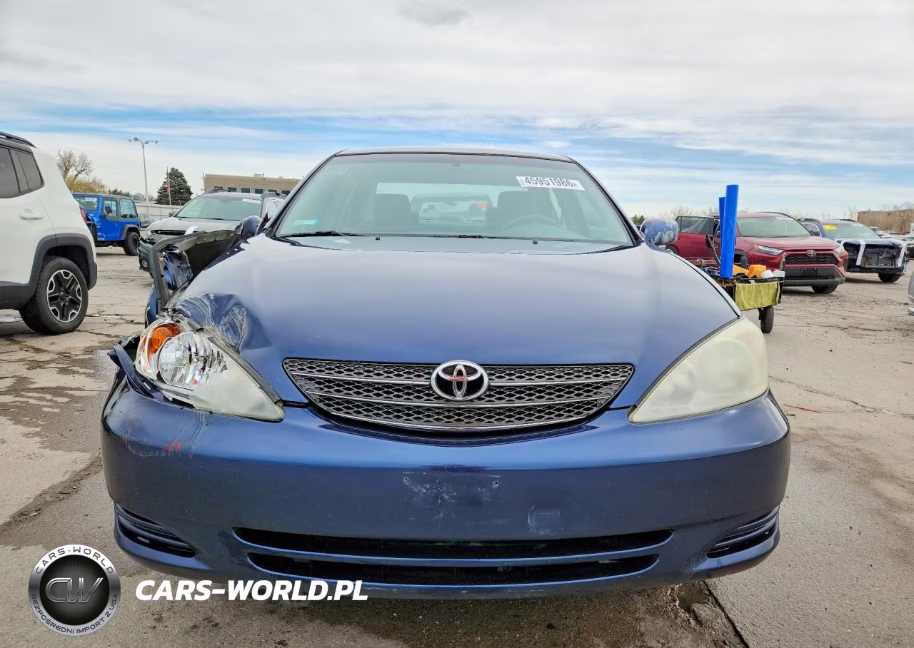2004 Toyota Camry Le VIN:4T1BE32K34U354177 - 5