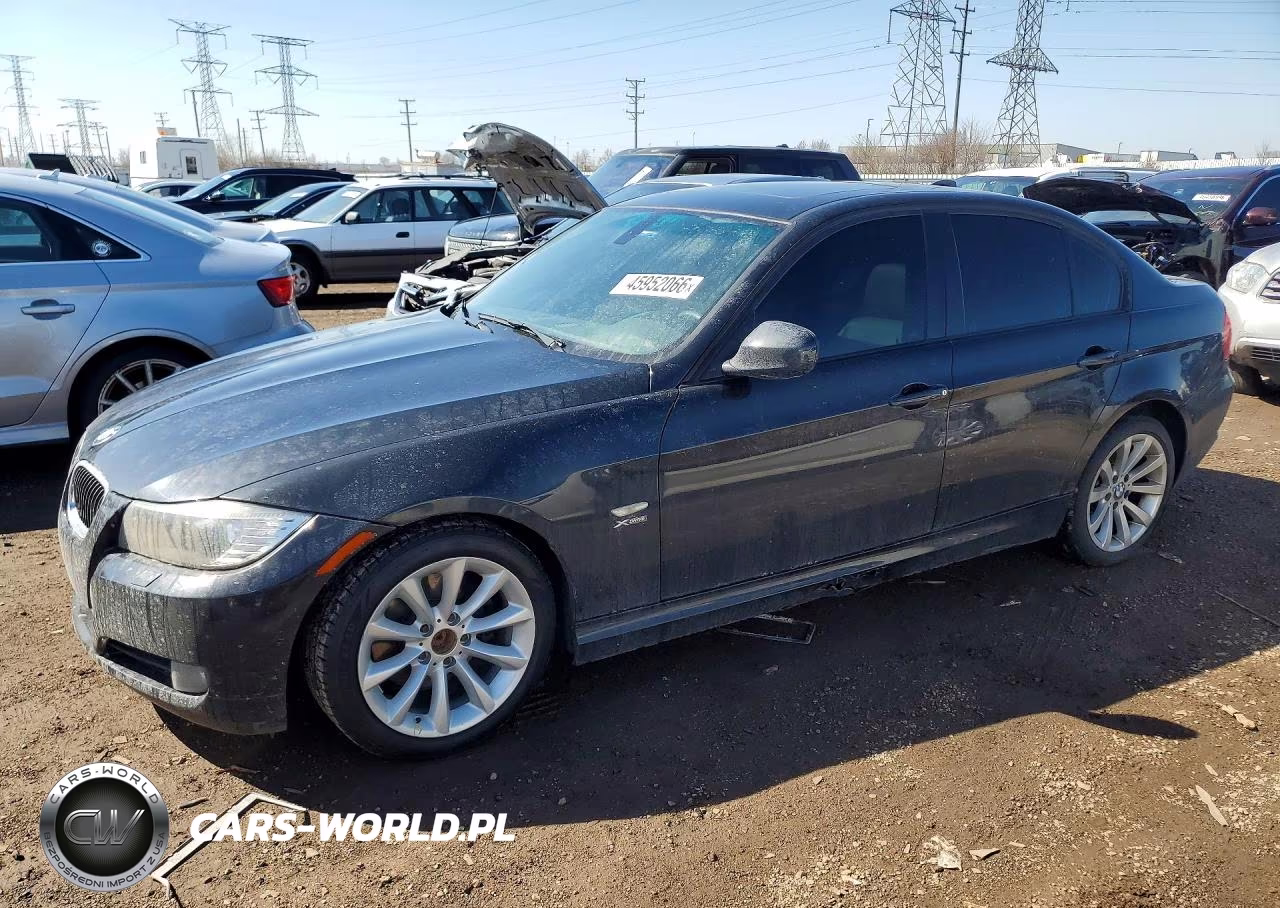 2011 BMW 328 Xi – zdjęcie 1 z 12