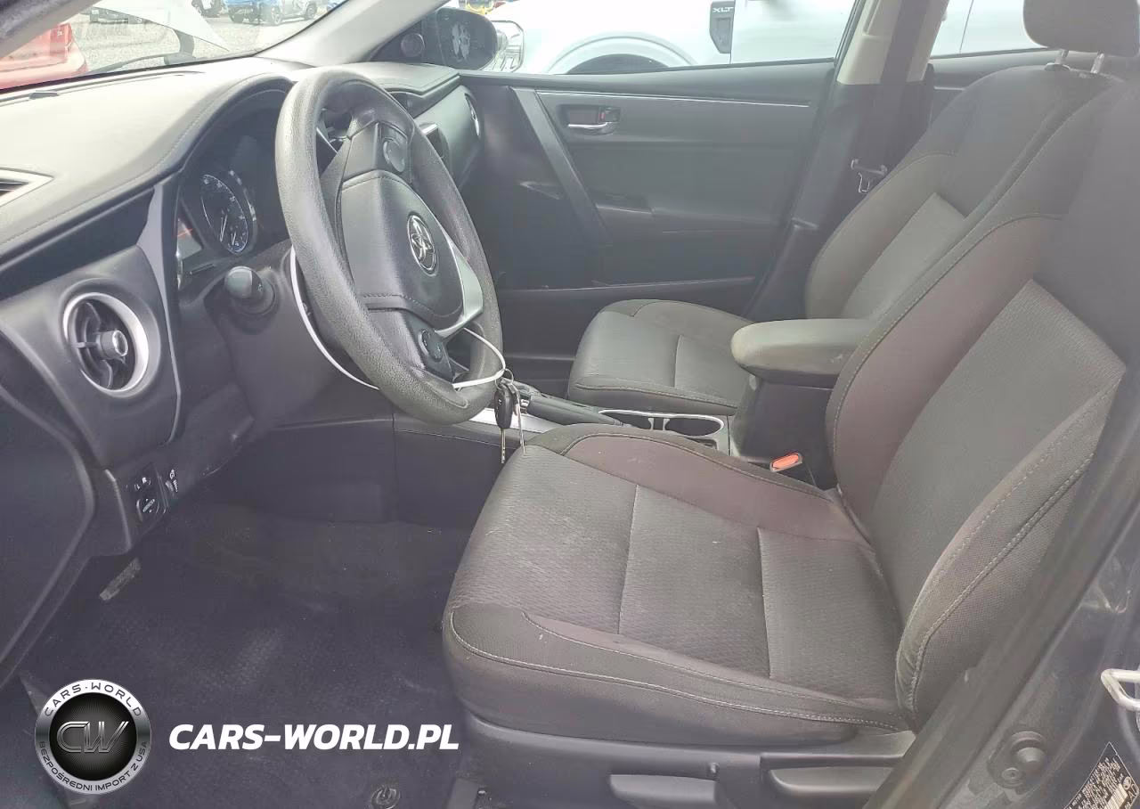 2019 Toyota Corolla Le VIN:2T1BURHE6KC135476 - 7