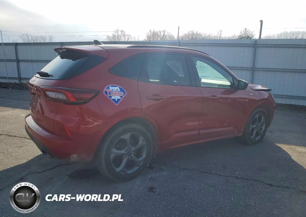 2023 Ford Escape St Line VIN:1FMCU0MN5PUA10416 - 3