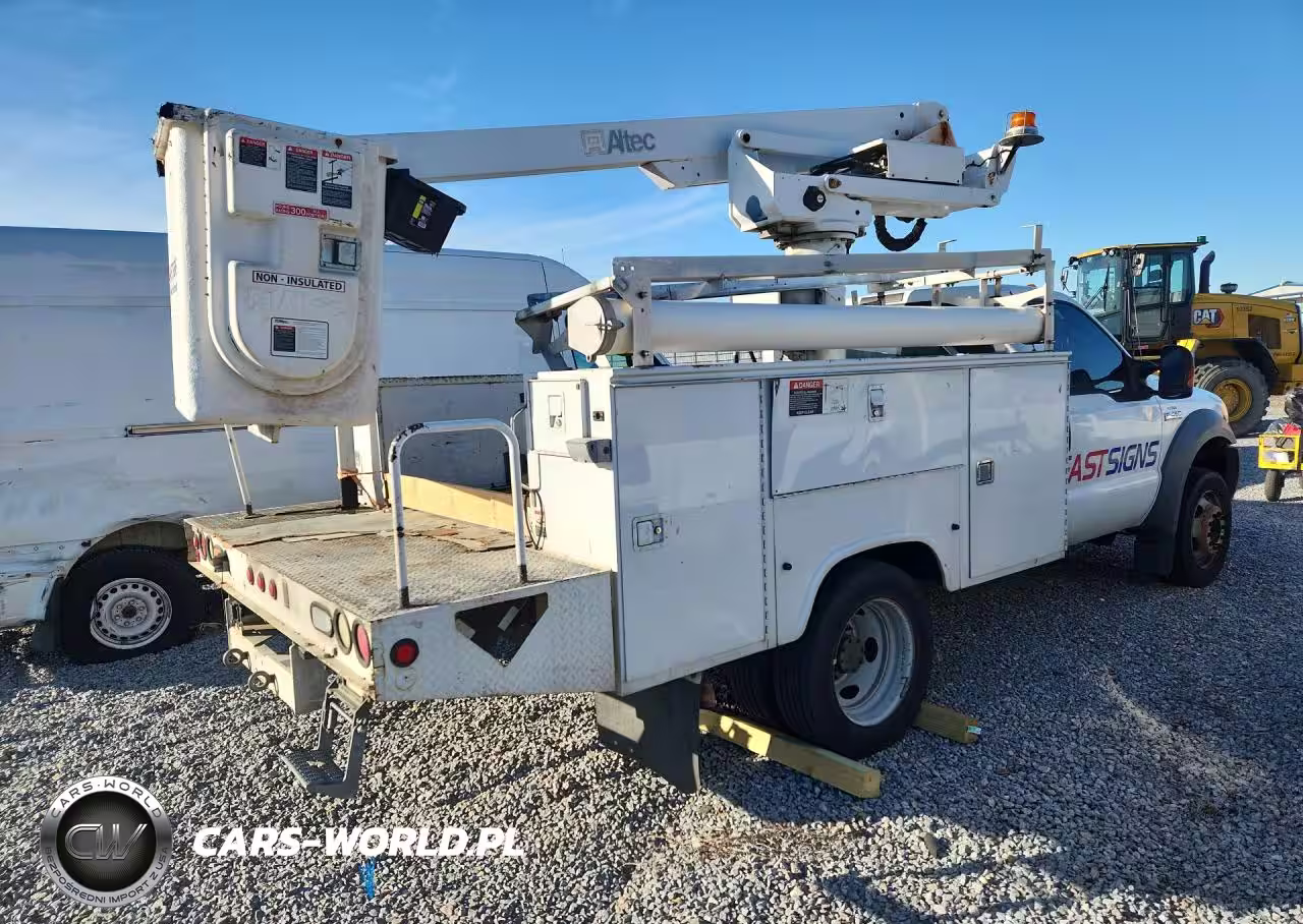 2005 Ford F450 Super - Bucket Truck VIN:1FDXF46Y25EC25480 - 3
