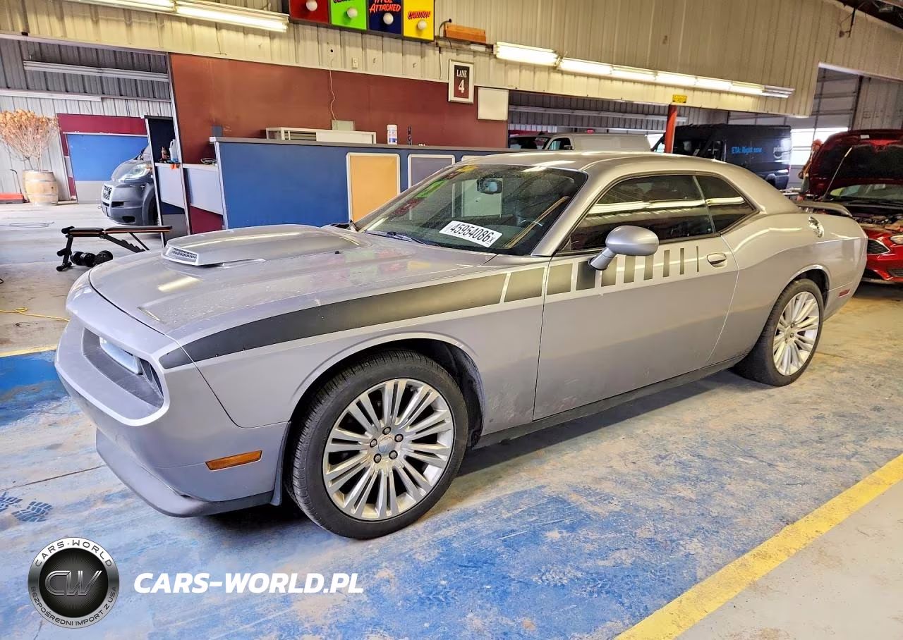 2014 Dodge Challenger R
