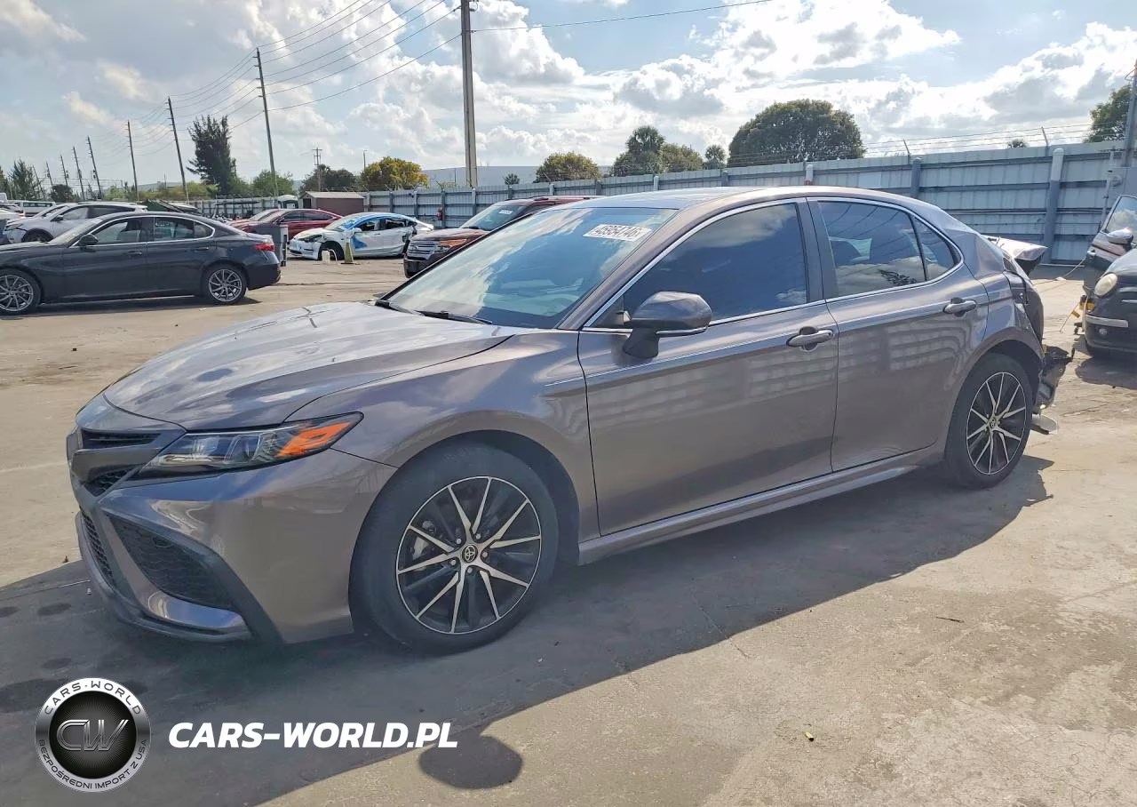 2023 Toyota Camry Se – zdjęcie 1 z 12