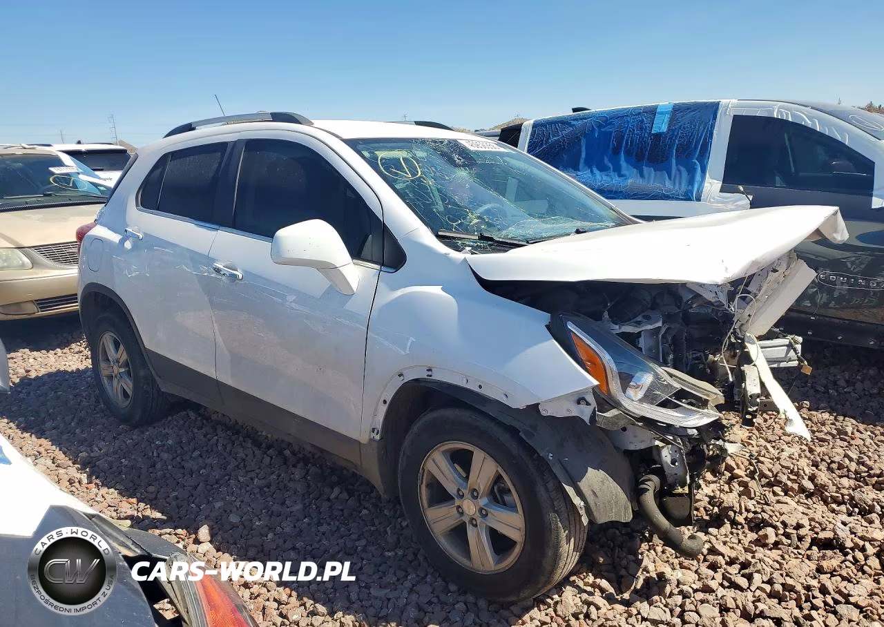 2019 Chevrolet Trax 1Lt VIN:3GNCJPSB0KL383520 - 4
