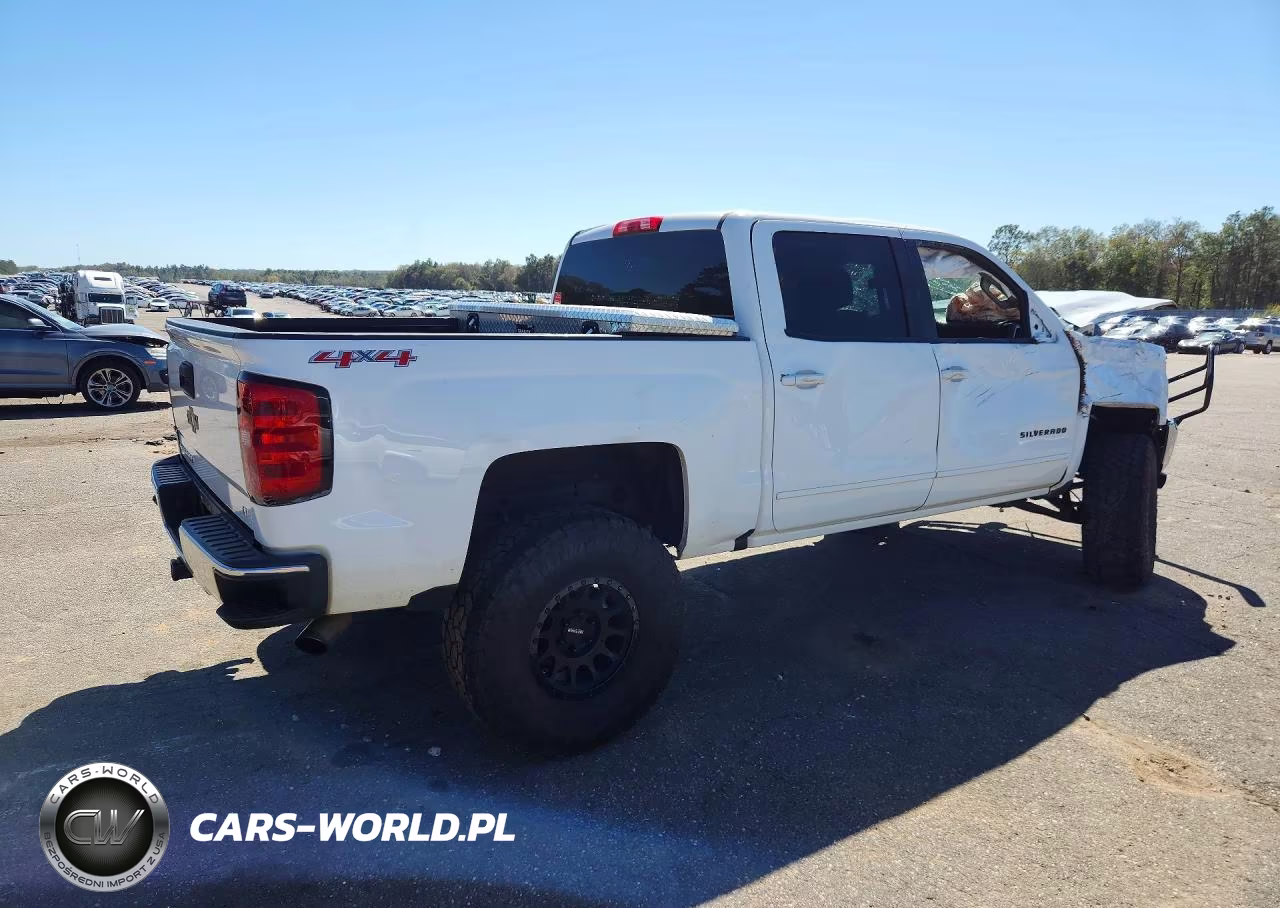 2016 Chevrolet Silverado K1500 Lt VIN:3GCUKREC5GG139677 - 3