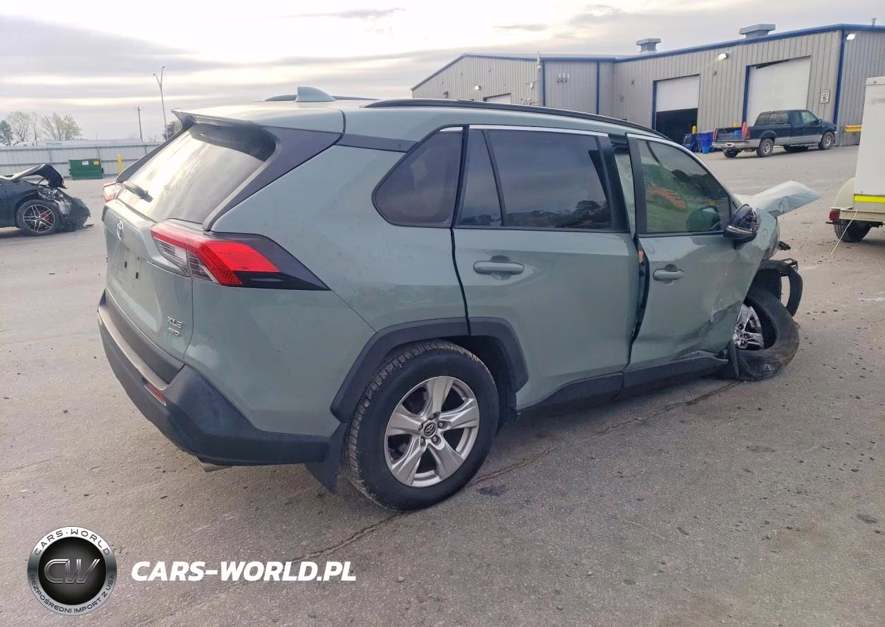 2019 Toyota Rav4 Xle VIN:JTMP1RFV7KD003847 - 3