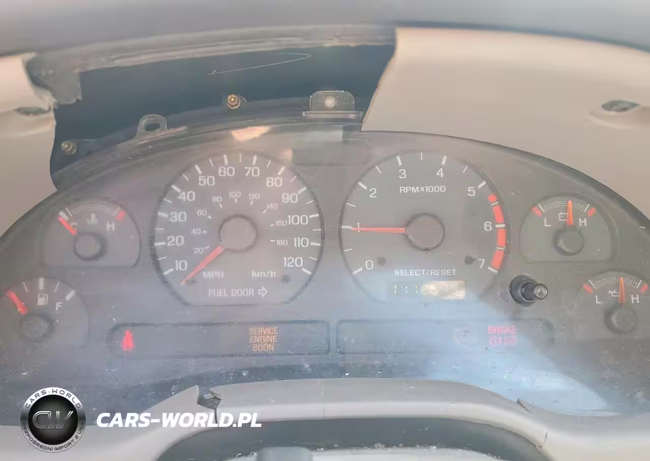 2003 Ford Mustang VIN:1FAFP40483F413176 - 9