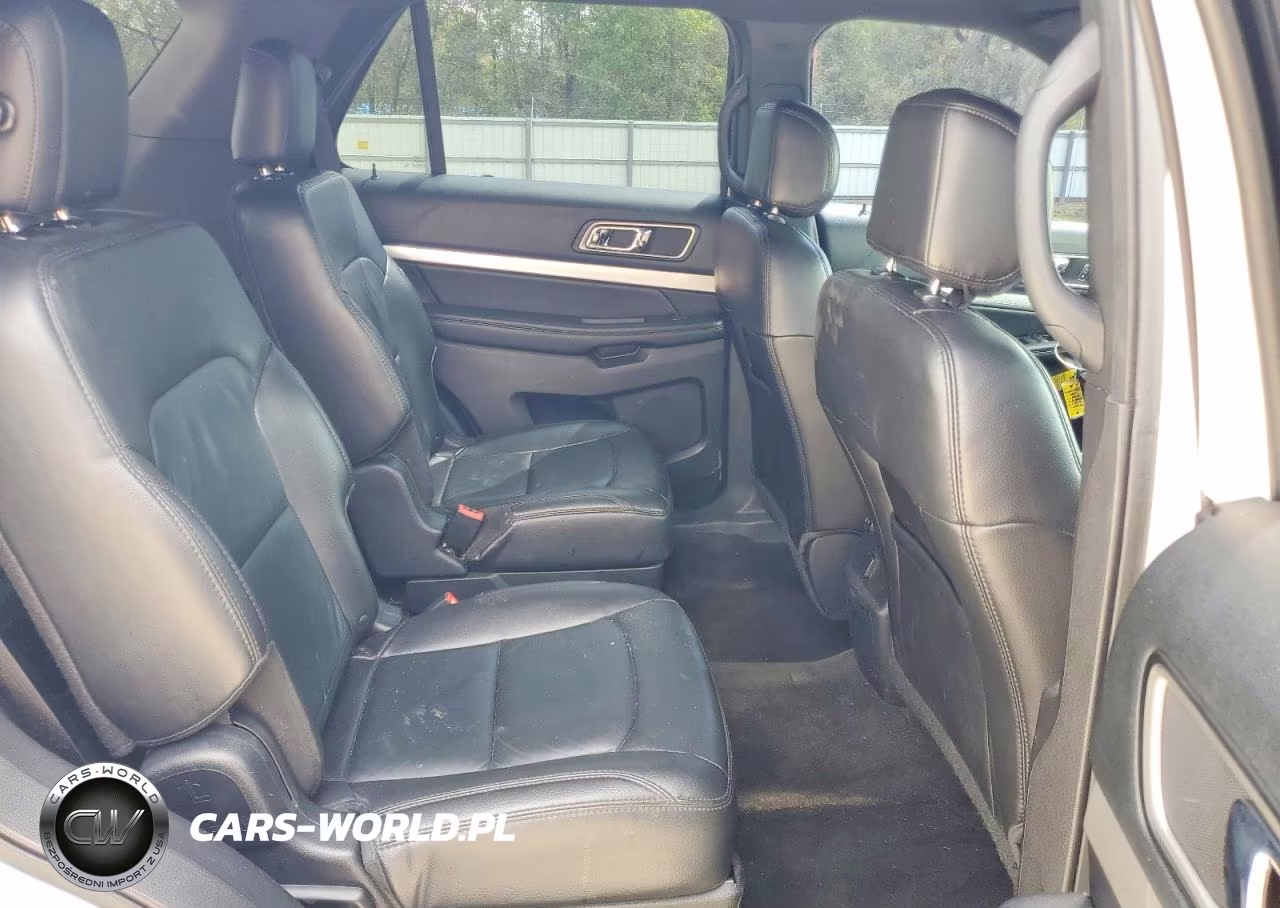2017 Ford Explorer Xlt VIN:1FM5K7D84HGE33912 - 11