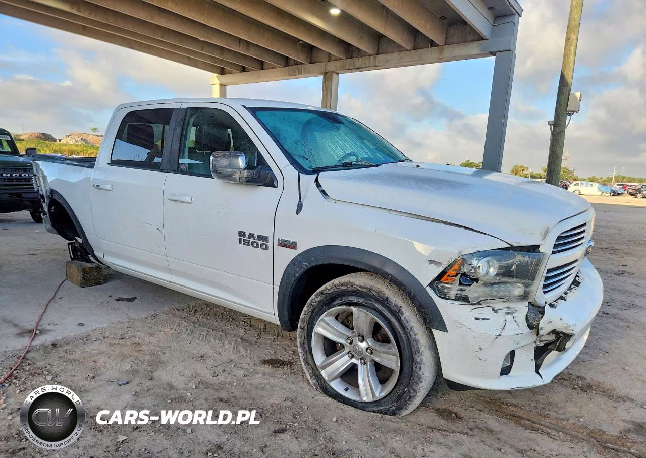 2013 Ram 1500 Sport VIN:1C6RR7MT1DS700993 - 4