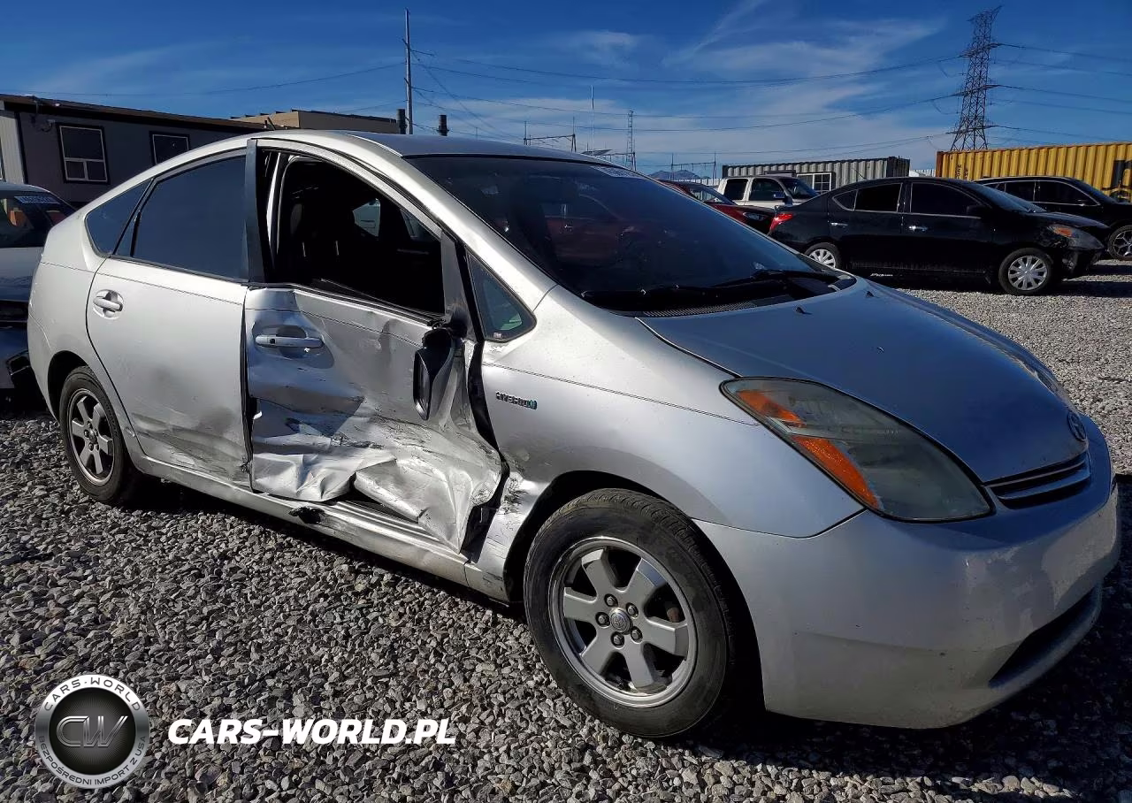2009 Toyota Prius Base VIN:JTDKB20U393492682 - 4