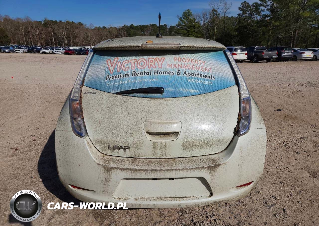 2011 Nissan Leaf VIN:JN1AZ0CP8BT008452 - 6