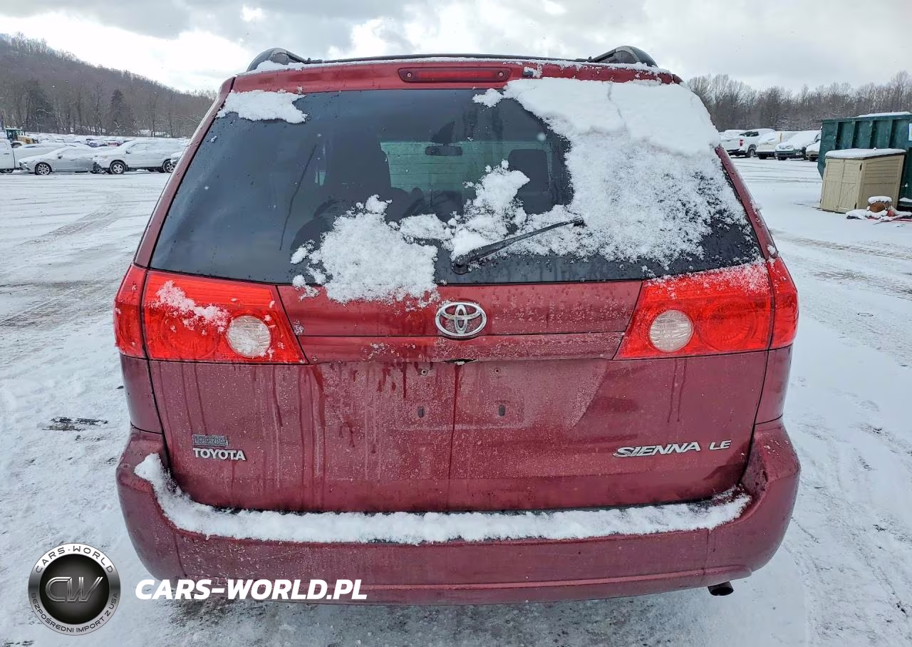 2010 Toyota Sienna Le 7-Passenger VIN:5TDKK4CC1AS299027 - 6