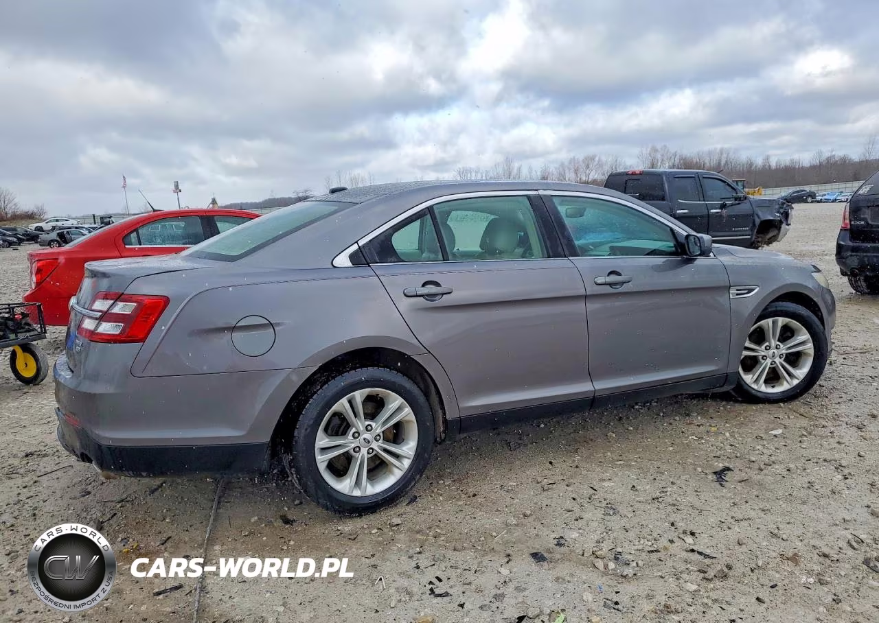 2014 Ford Taurus Sel VIN:1FAHP2H89EG132621 - 3
