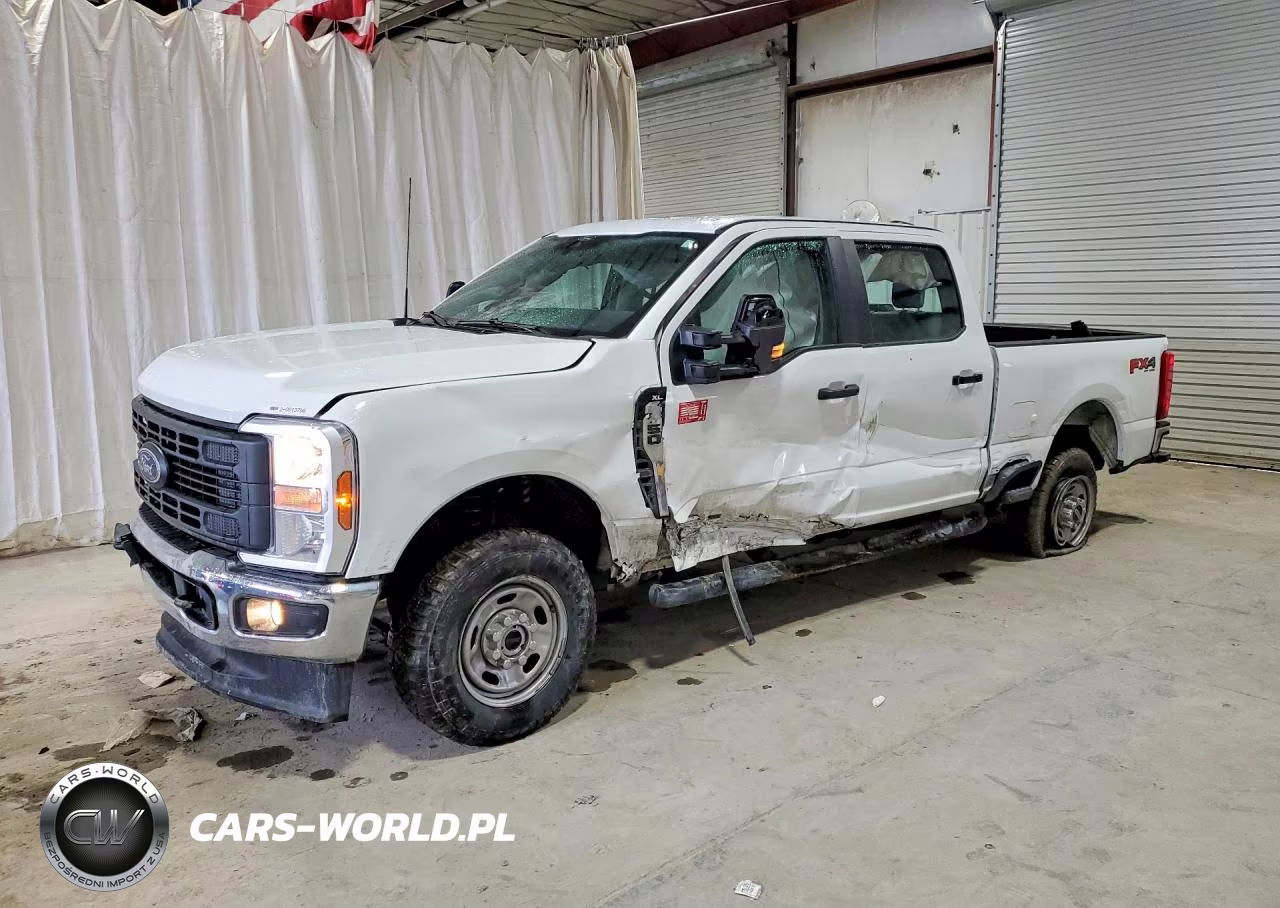 2025 Ford F250 Super Duty – zdjęcie 1 z 12
