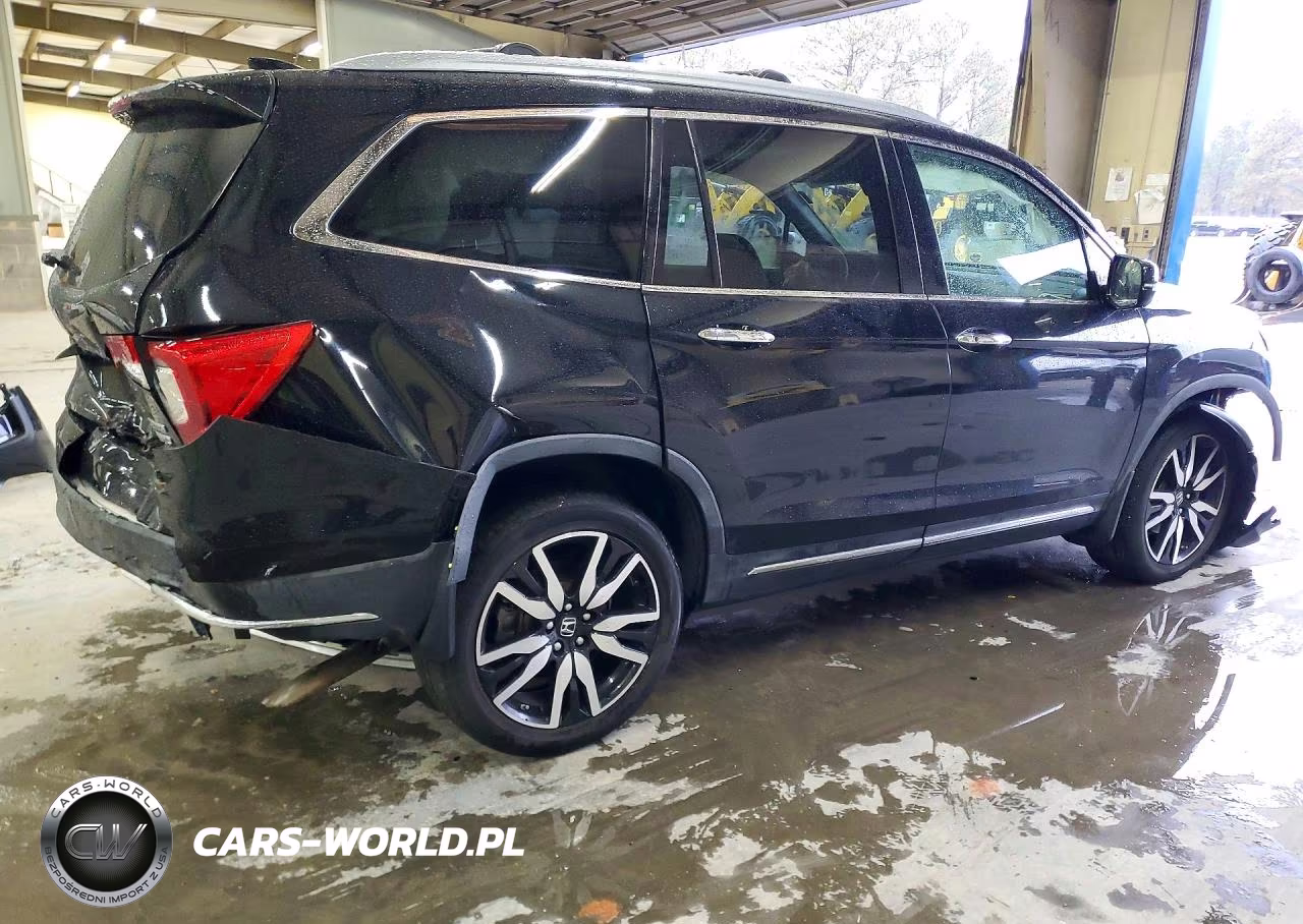 2021 Honda Pilot Touring VIN:5FNYF6H99MB033092 - 3