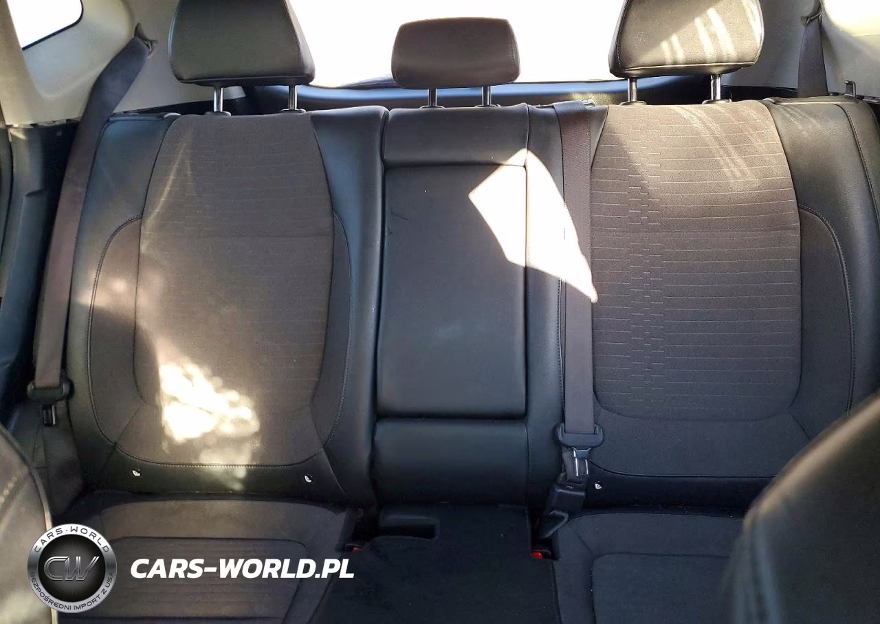 2023 Kia Seltos S VIN:KNDEU2AA4P7356241 - 10