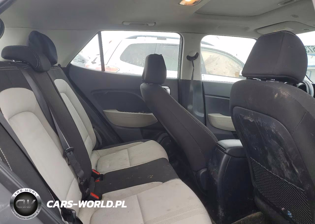 2020 Hyundai Venue Sel VIN:KMHRC8A36LU036550 - 10