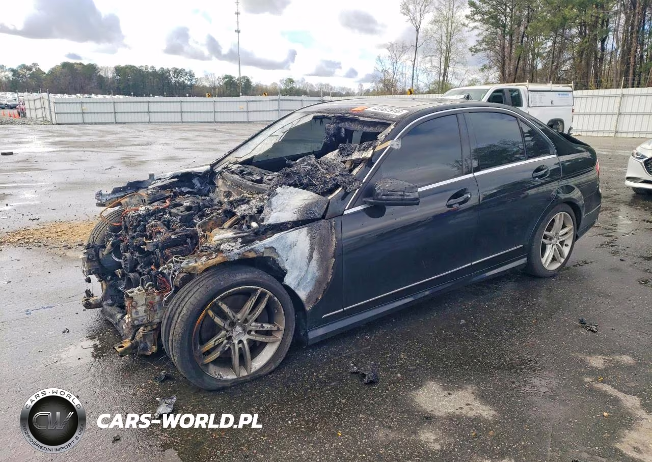 2013 Mercedes-Benz C 300 4Matic