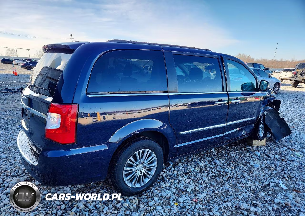 2013 Chrysler Town & Country Touring L VIN:2C4RC1CG5DR531123 - 3