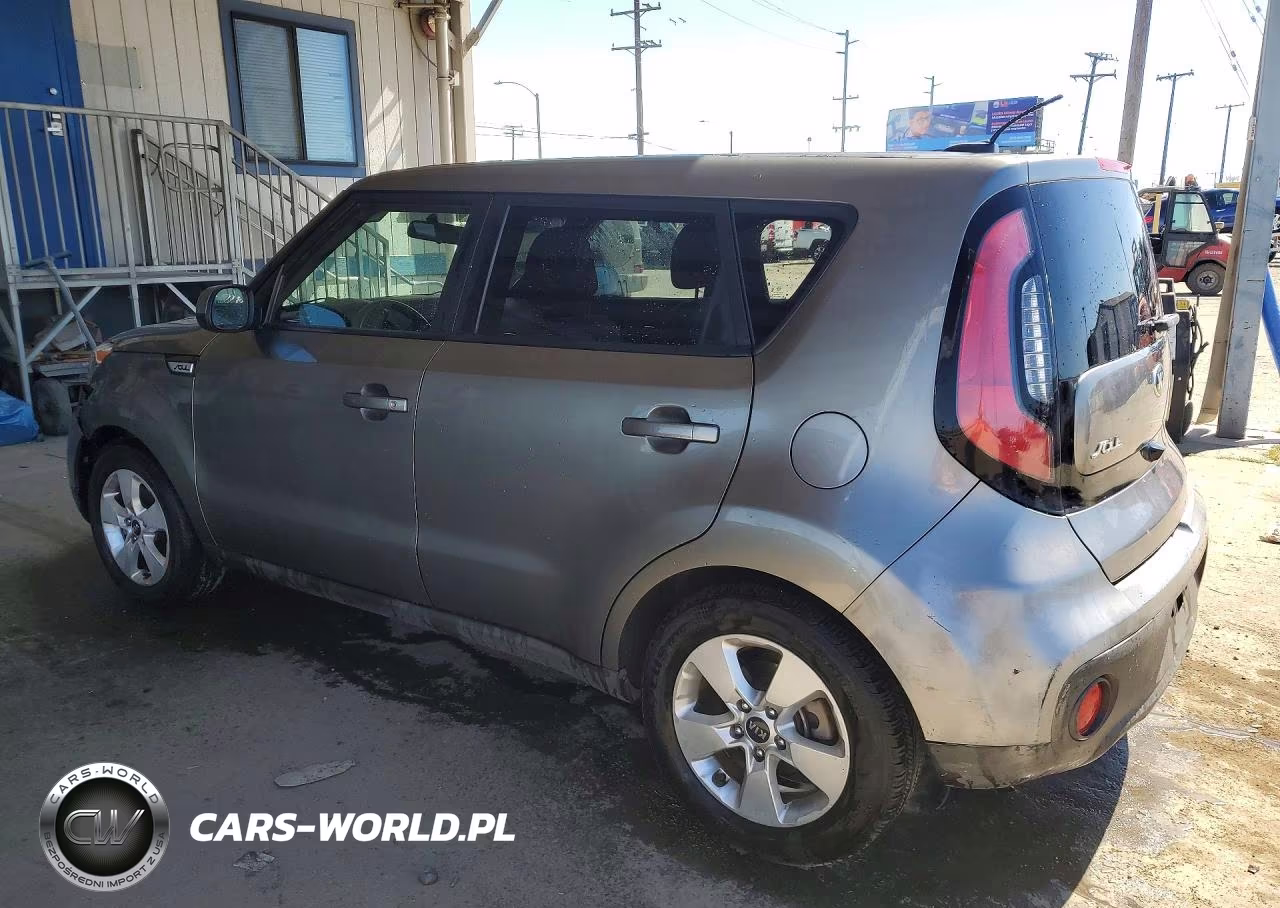 2019 Kia Soul Base VIN:KNDJN2A21K7695486 - 2