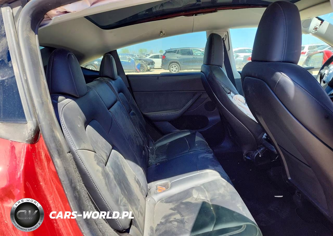 2023 Tesla Model Y VIN:7SAYGDEE3PA050350 - 10