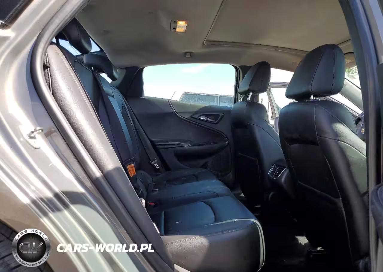 2018 Chevrolet Malibu Hybrid VIN:1G1ZF5SU4JF197412 - 10