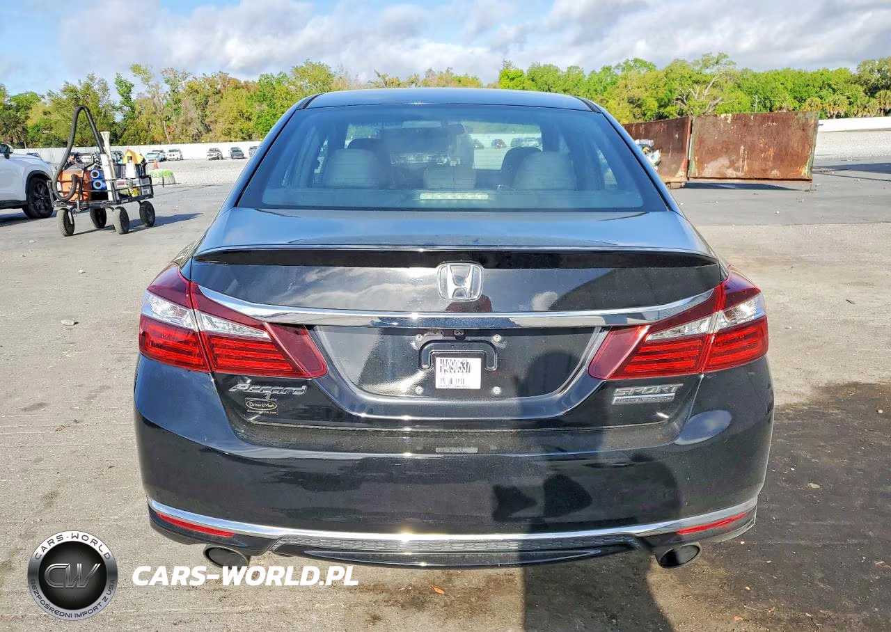 2017 Honda Accord Sport Special Edition VIN:1HGCR2F1XHA090537 - 6