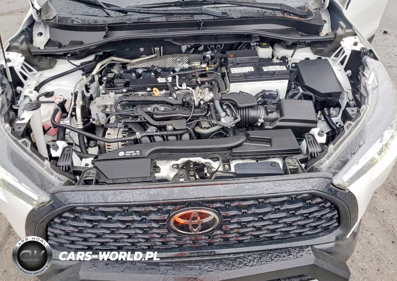 2022 Toyota Corolla Cross L VIN:7MUAAABG4NV023504 - 12